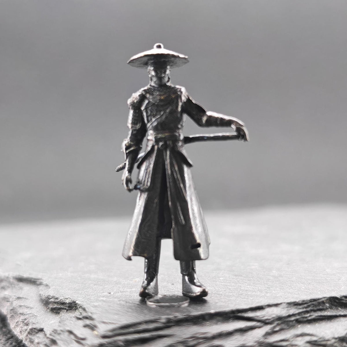 Brass Ronin Swordsman Figurine – Handcrafted Miniature Collectible