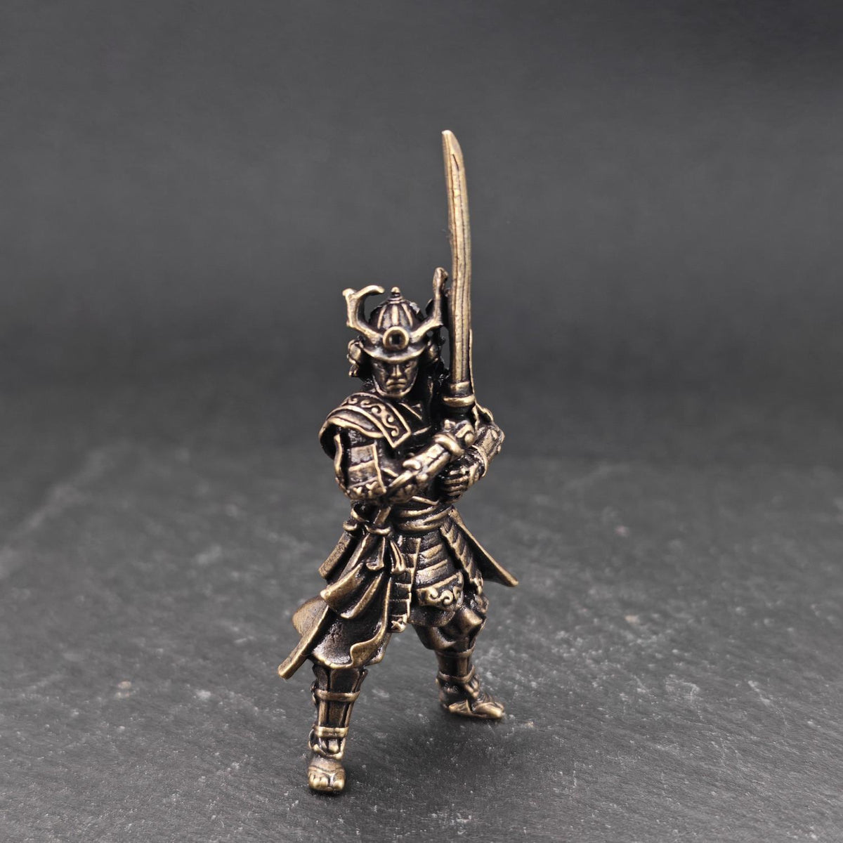 Brass Samurai Warrior Figurine – Handcrafted Desk Collectible