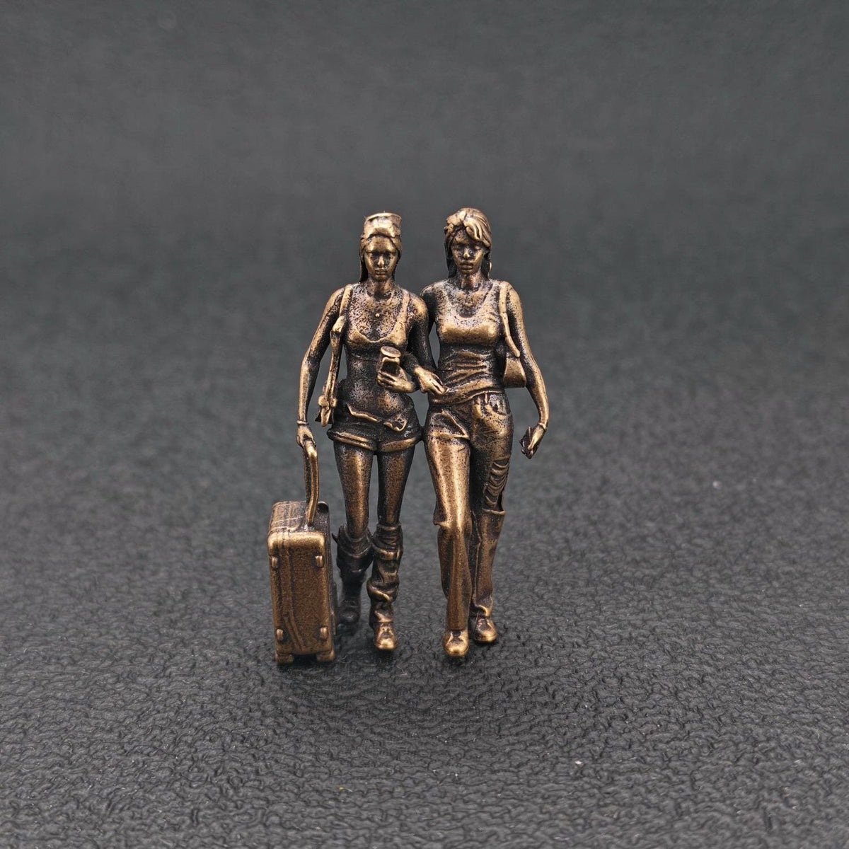 Brass Best Friends Figurine – Miniature Travel Duo and Friendship Keepsake Gift