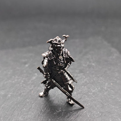Solid Brass Samurai Figurine with Katana — Classical Warrior Desk Sculpture