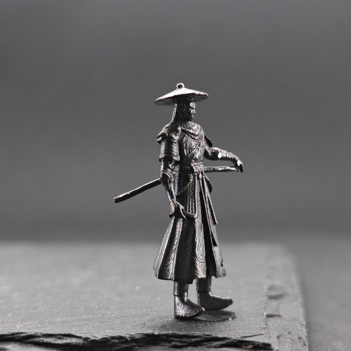 Brass Ronin Swordsman Figurine – Handcrafted Miniature Collectible