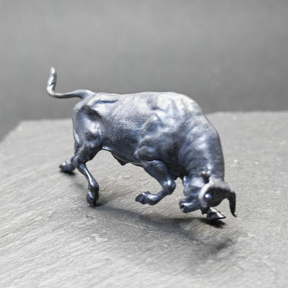 Brass Bull Figurine – Antique Finish, Handcrafted Desk Collectible