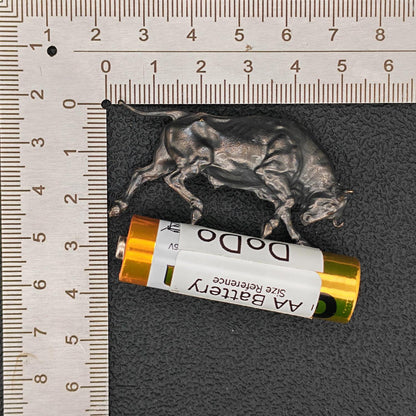 Brass Bull Figurine – Antique Finish, Handcrafted Desk Collectible
