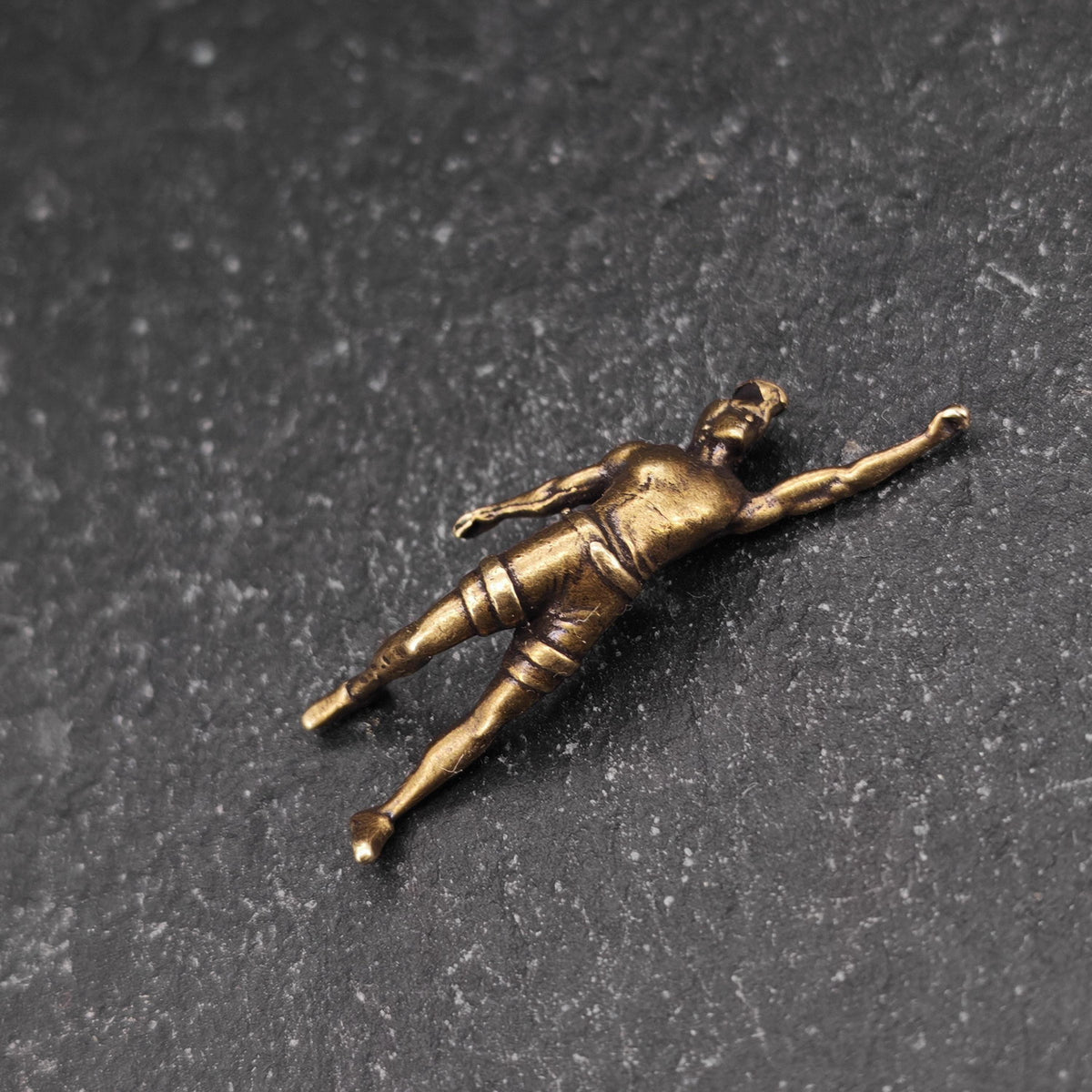 Brass Miniature Rock Climber Figure – Micro World Diorama & Terrarium Accessory