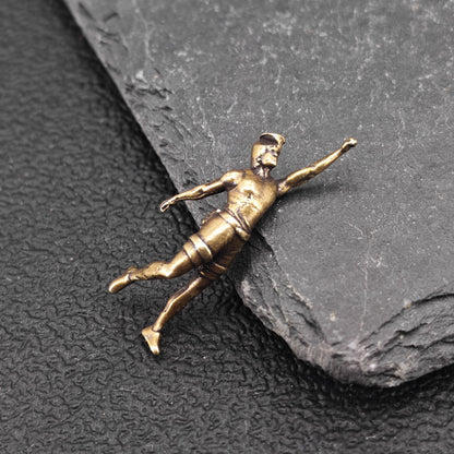 Brass Miniature Rock Climber Figure – Micro World Diorama & Terrarium Accessory