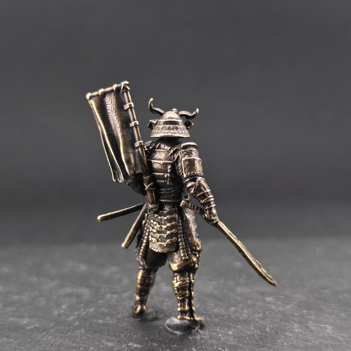 Tiny Brass Samurai Figurine – Horned Helmet, Handcrafted Miniature Collectible
